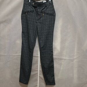 Simply Vera NWT skinny leggings